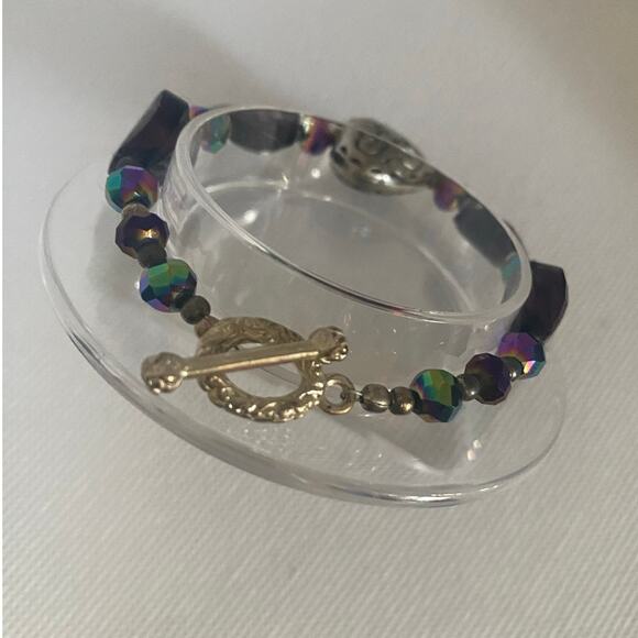 Iridescent Purple Glass Bead Bracelet with Silver Heart Charm Boho Y2K - Picture 7 of 17